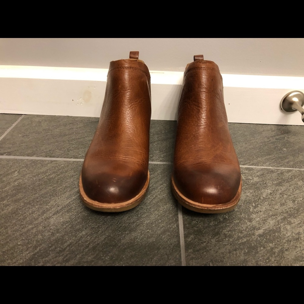 Sofft Bryanne leather Chelsea boot